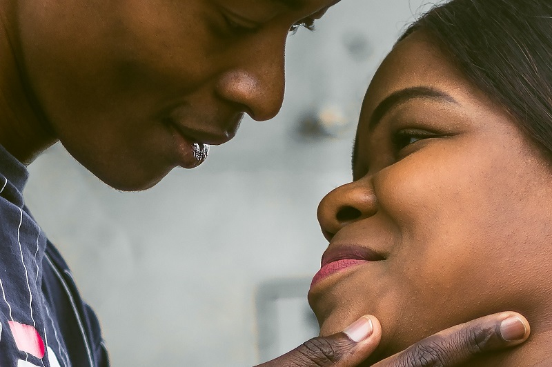 Couple looking in each others eyes - Dope Uncle