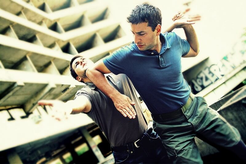 Self-defense in the street